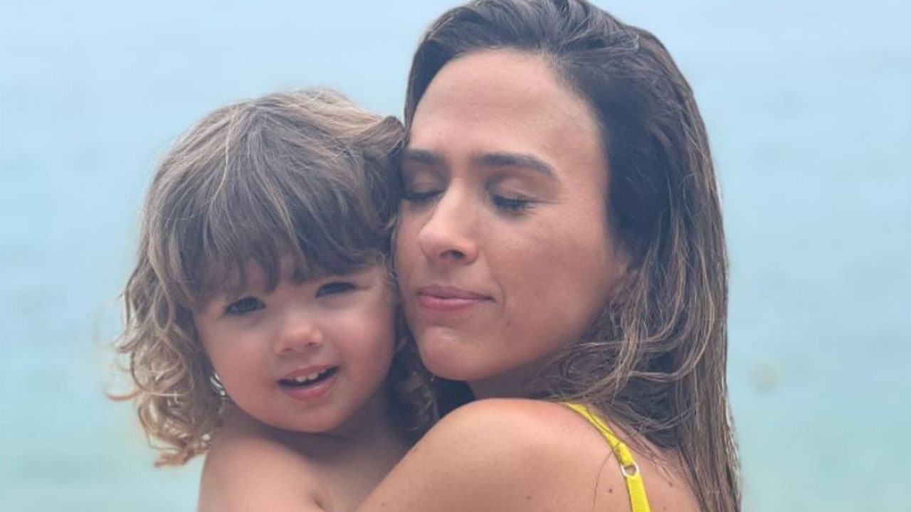 Tatá Werneck e filha